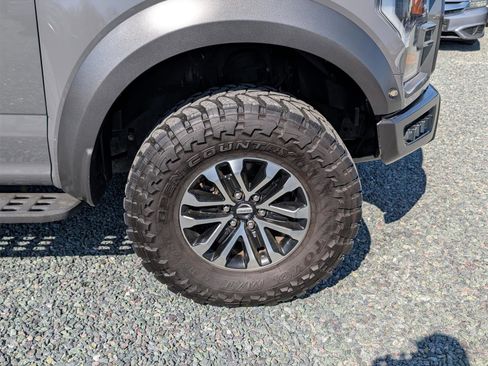 Used 2020 Ford F150 Raptor image 9
