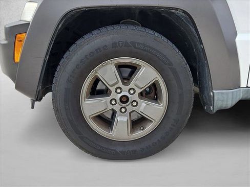 Used 2011 Jeep Liberty Renegade w/ Trailer Tow Class III Group image 15