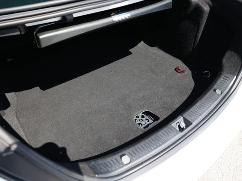 Used 2017 Mercedes-Benz E 300 4MATIC image 29