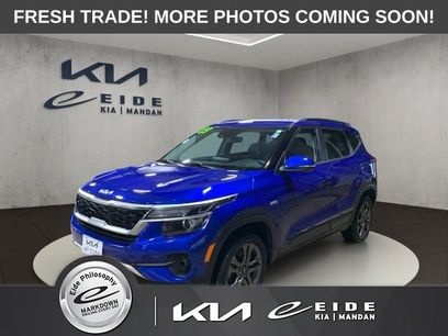 Used 2023 Kia Seltos S w/ Navigation Package