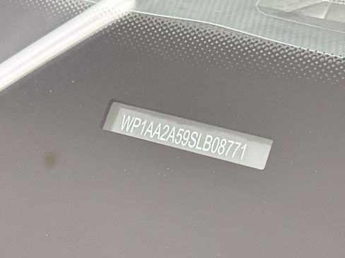 New 2025 Porsche Macan Turbo image 22