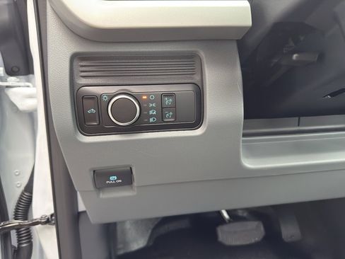 New 2026 Ford F250 XL w/ 360-Degree Camera Package image 23