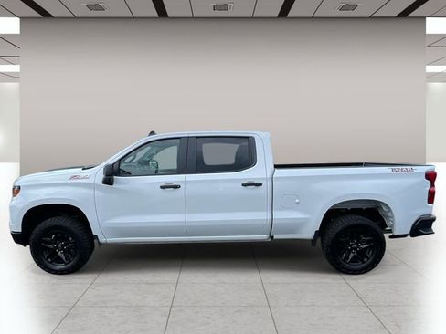 Used 2025 Chevrolet Silverado 1500 Custom Trail Boss AWD/4WD image 7