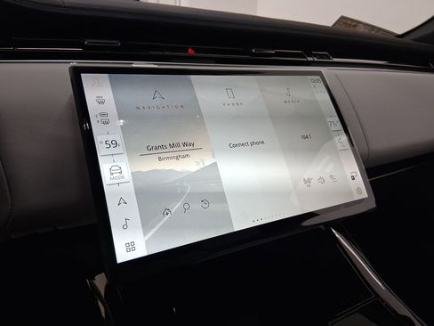 New 2026 Land Rover Range Rover Sport SE image 21