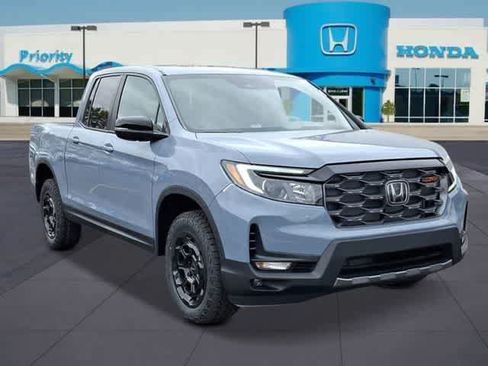Used 2026 Honda Ridgeline TrailSport image 4