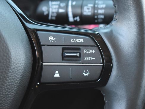 Used 2025 Honda CR-V EX-L image 8