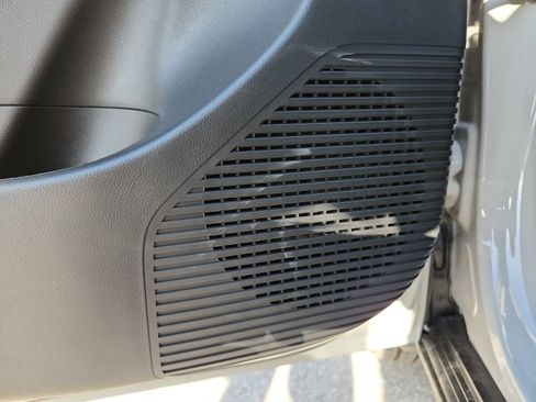 New 2026 Hyundai Kona SEL Premium image 16