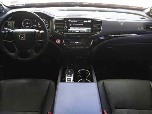 Used 2025 Honda Ridgeline Black Edition image 26