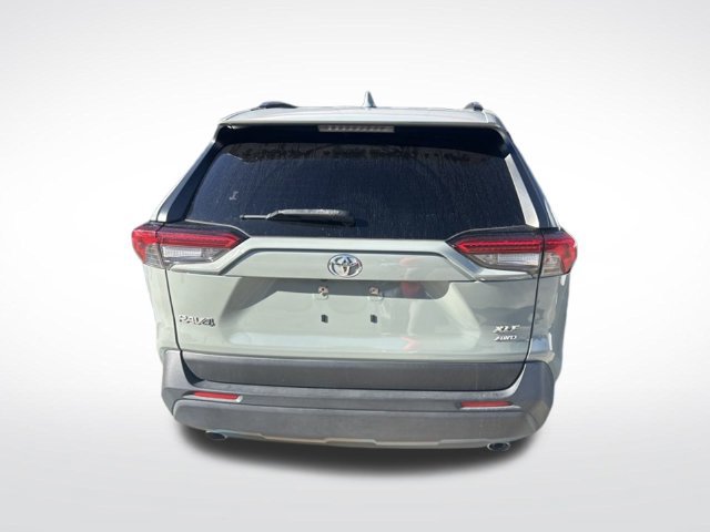 Used 2021 Toyota RAV4 XLE Premium AWD/4WD image 33