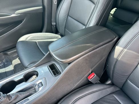Used 2024 Chevrolet Malibu LT FWD image 20