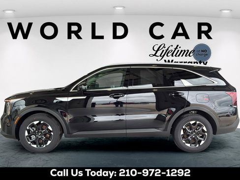 New 2026 Kia Sorento S FWD image 12