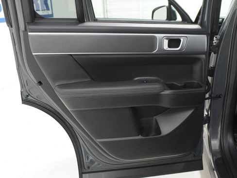 Used 2026 Hyundai Santa Fe SEL FWD image 27