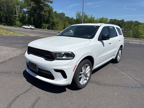Used 2024 Dodge Durango GT AWD/4WD image 4
