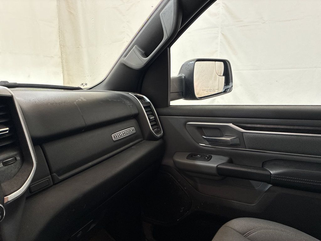 Used 2023 RAM 1500 Big Horn AWD/4WD image 31