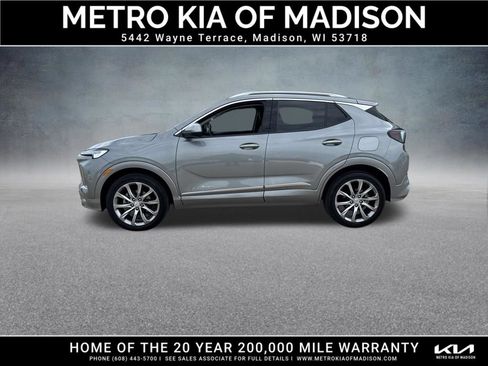 Used 2026 Buick Encore GX Avenir w/ Avenir Convenience Package AWD/4WD image 3