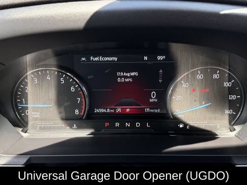 Used 2024 Ford Explorer XLT w/ Equipment Group 202A AWD/4WD image 17