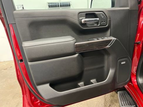 Certified 2022 Chevrolet Silverado 1500 LTZ image 12