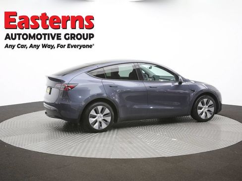 Used 2022 Tesla Model Y Long Range AWD/4WD image 42