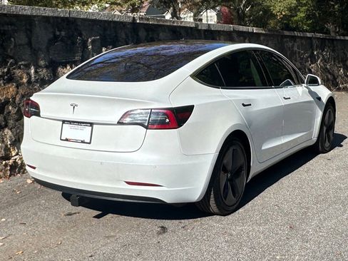 Used 2018 Tesla Model 3 Long Range image 10