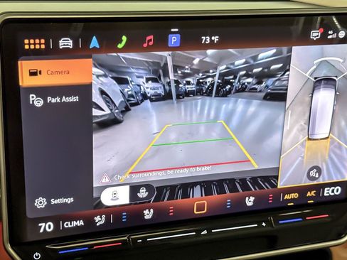 New 2025 Volkswagen ID. Buzz 1st Edition image 20