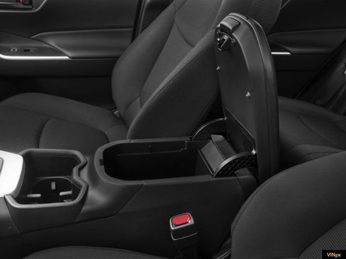 New 2025 Toyota RAV4 LE image 13