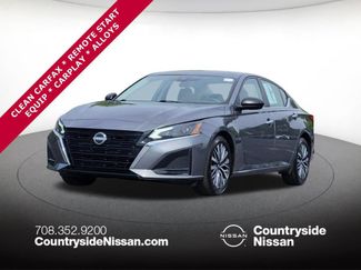 Used 2025 Nissan Altima 2.5 SV FWD video 1