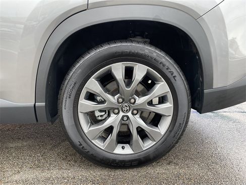 Used 2025 Toyota Grand Highlander FWD image 10