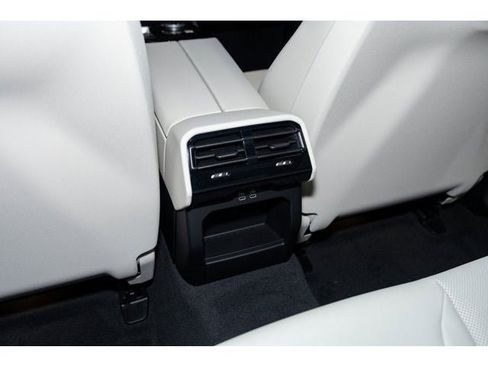 New 2025 BMW 530i xDrive 530i xDrive image 76