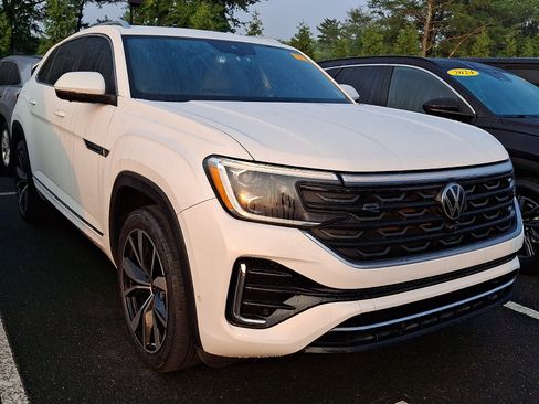 Used 2024 Volkswagen Atlas Cross Sport SEL Premium R-Line AWD/4WD image 5