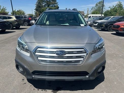 Used 2016 Subaru Outback 2.5i Premium AWD/4WD image 10