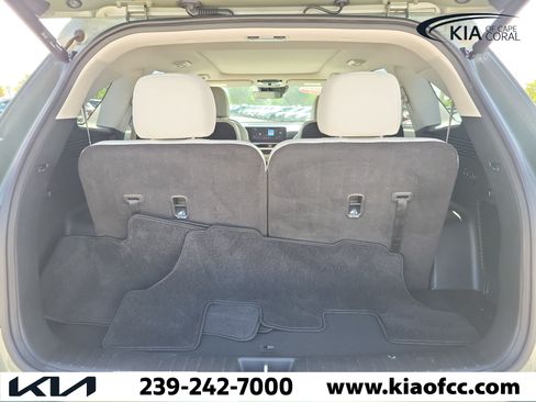 Certified 2024 Kia Sorento X-Line EX AWD/4WD image 11