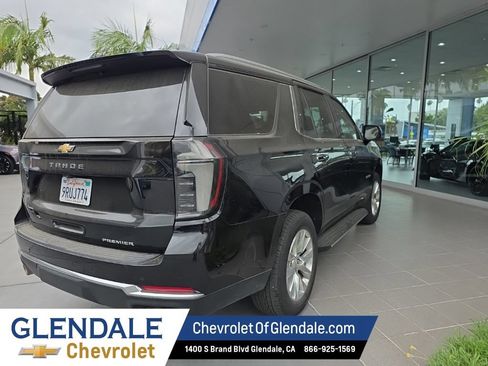 Used 2025 Chevrolet Tahoe Premier AWD/4WD image 6