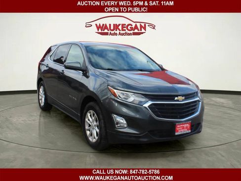 Used 2020 Chevrolet Equinox LT FWD image 2