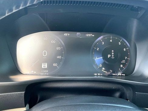 Used 2020 Volvo XC40 T5 Inscription image 13