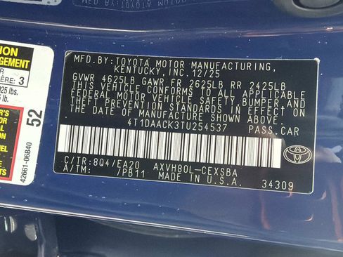 Used 2026 Toyota Camry SE FWD image 30