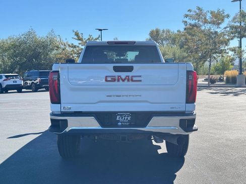 Used 2024 GMC Sierra 3500 SLT w/ SLT Convenience Package AWD/4WD image 7