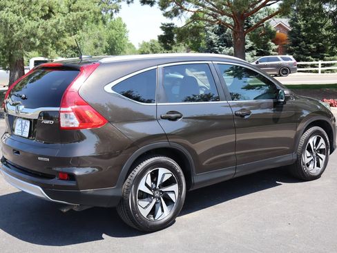 Used 2015 Honda CR-V Touring image 4