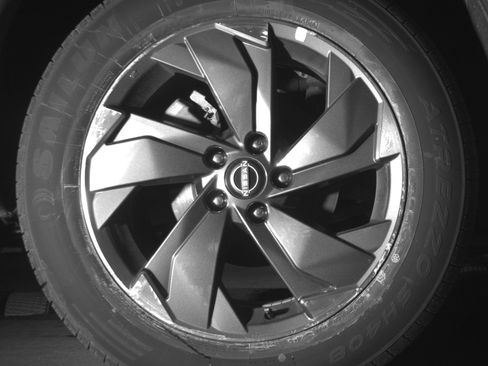 Used 2025 Nissan Rogue SV FWD image 15