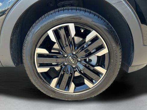 Used 2024 Kia Telluride SX FWD image 28