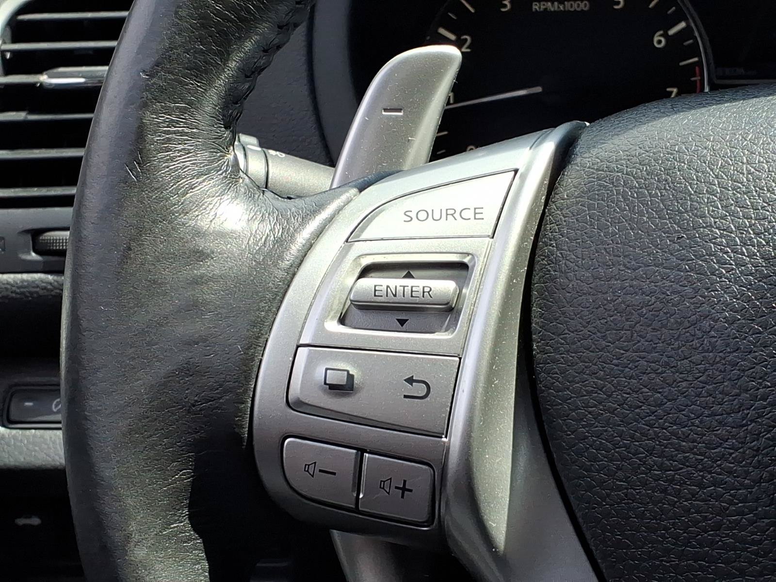 Used 2017 Nissan Altima 3.5 SL FWD image 25