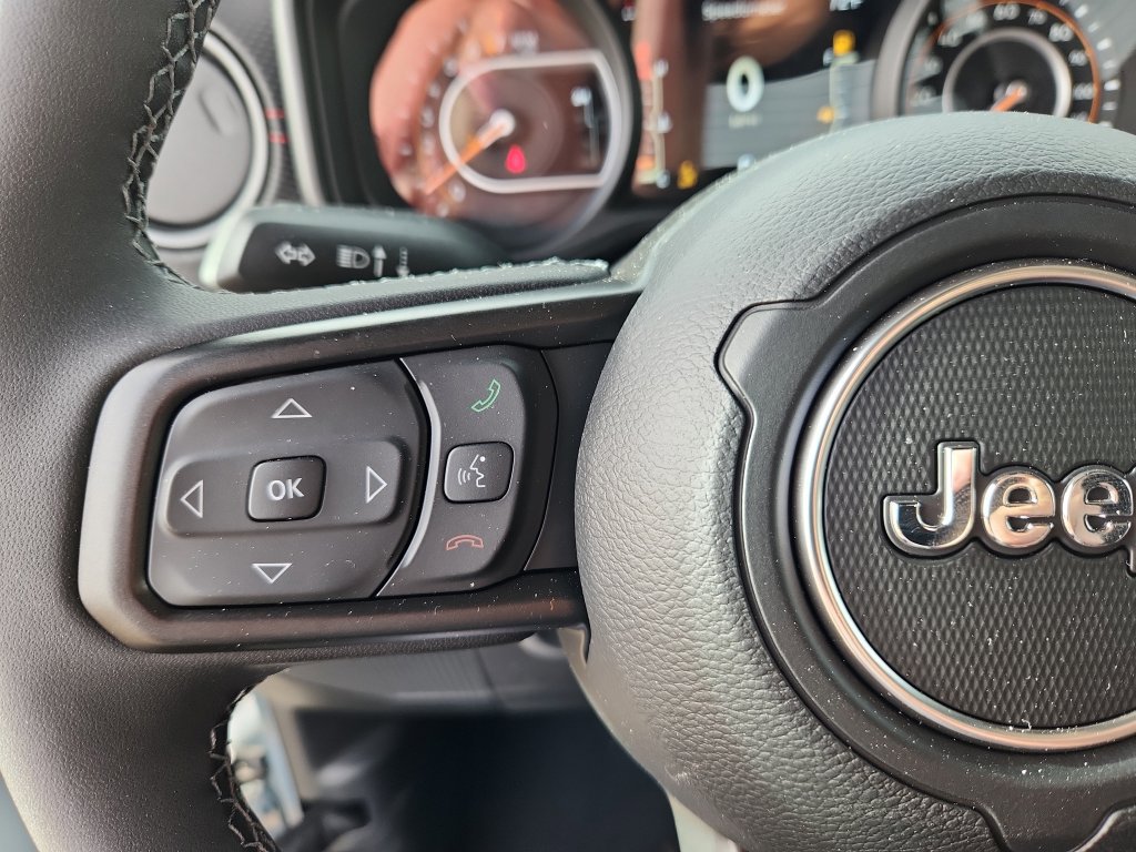New 2026 Jeep Gladiator Rubicon AWD/4WD image 11