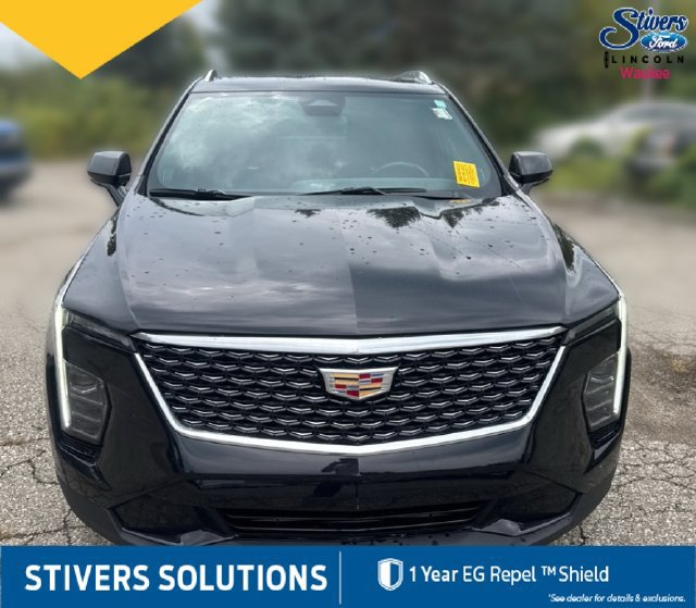 Used 2024 Cadillac XT4 Premium Luxury AWD/4WD image 5