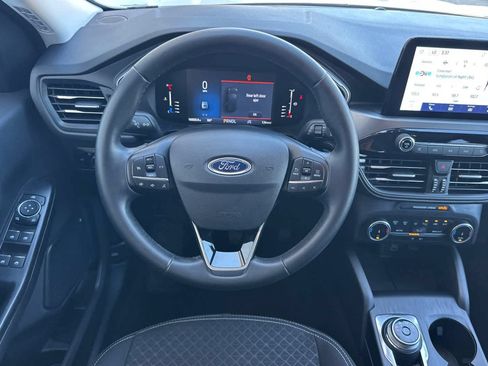 Certified 2024 Ford Escape Active FWD image 15
