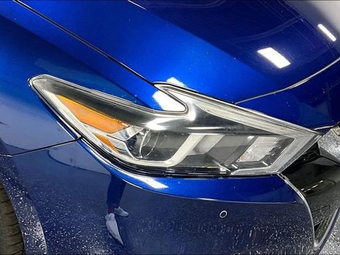 Used 2017 Nissan Maxima Platinum FWD image 28