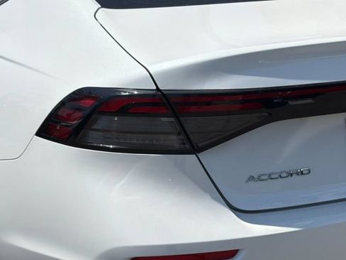 Certified 2023 Honda Accord EX image 34