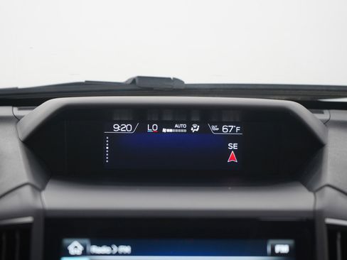 Used 2018 Subaru Crosstrek 2.0i Limited AWD/4WD image 17