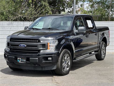 Used 2020 Ford F150 XLT w/ Equipment Group 302A Luxury AWD/4WD image 6