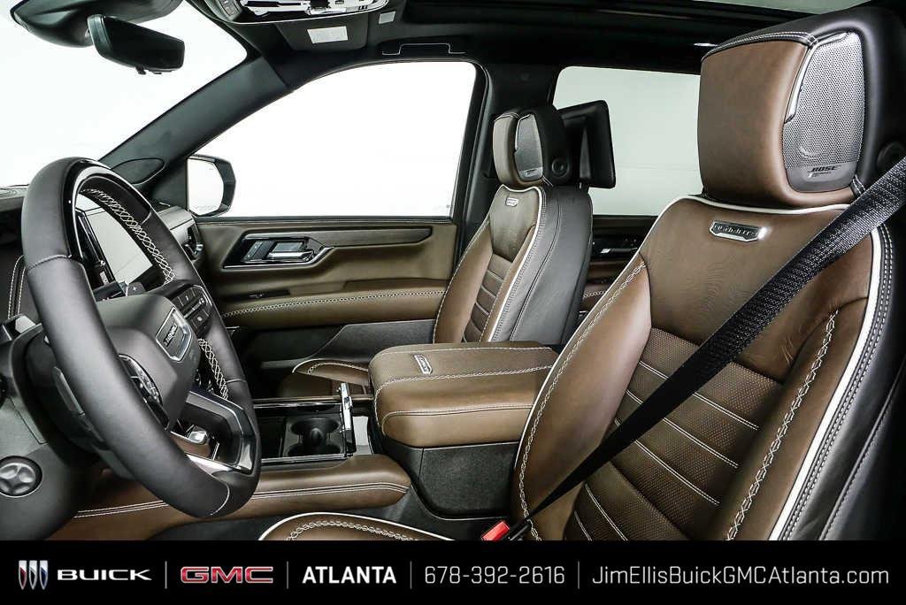 Certified 2026 GMC Yukon Denali Ultimate AWD/4WD image 6