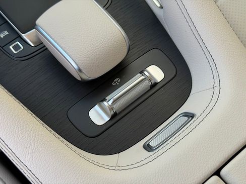 New 2026 Mercedes-Benz GLE 450 4MATIC image 27