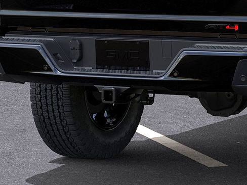 New 2026 GMC Canyon AT4 w/ Off-Road Front Bumper Package AWD/4WD image 14